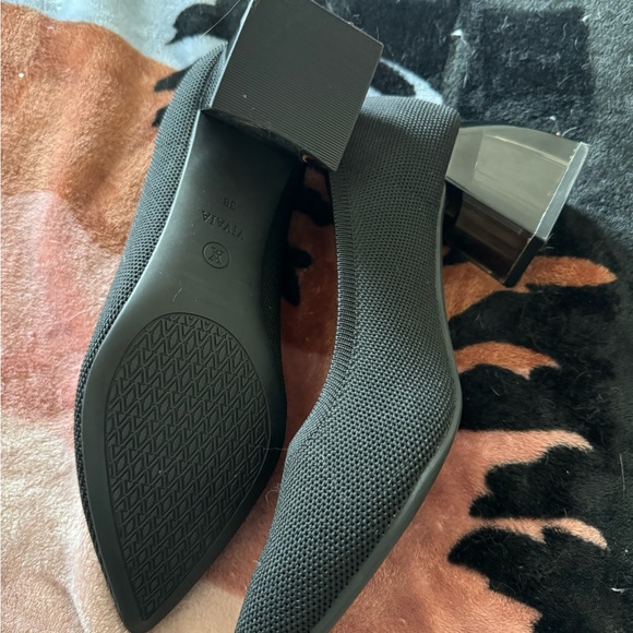 The most comfortable shoes ever - Picture 6 of 6